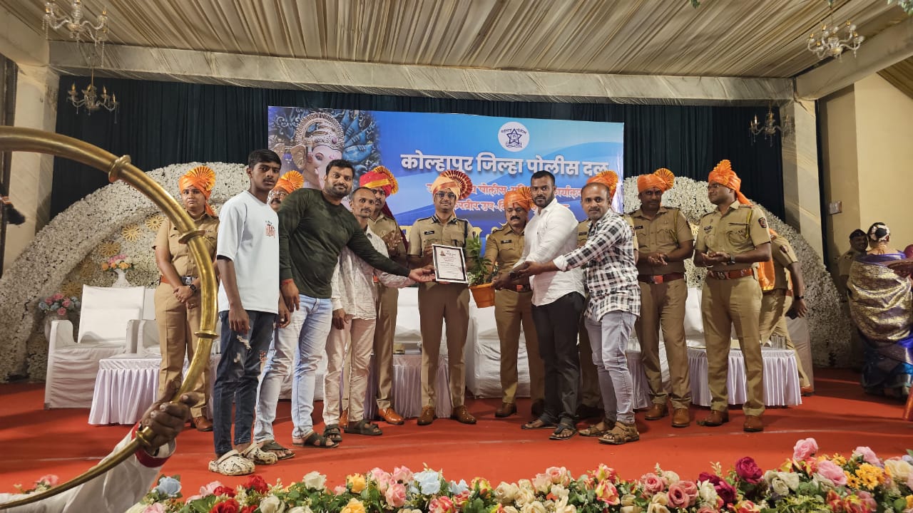 "करवीर तालुका गणराया अवॉर्ड" आपल्या गावच्या महादेव तालीम मंडळ ह्यांना जवळ पास 1100 मंडळाचा समावेश असताना 4 था क्रमांक तसेच आदर्श मंडळ करवीर तालुका पुरस्कार प्राप्त झाला